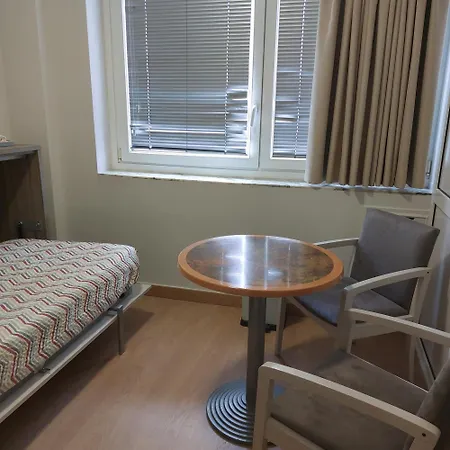 Gasthuis Javier Lvi 0006 3*