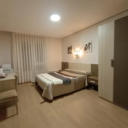 Javier Lvi 0006 Guest house