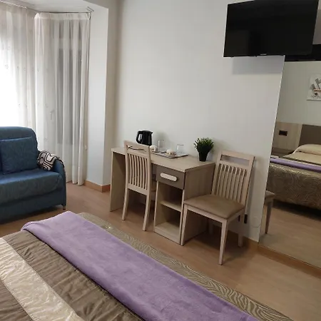 Javier Lvi 0006 3* Vitoria-Gasteiz